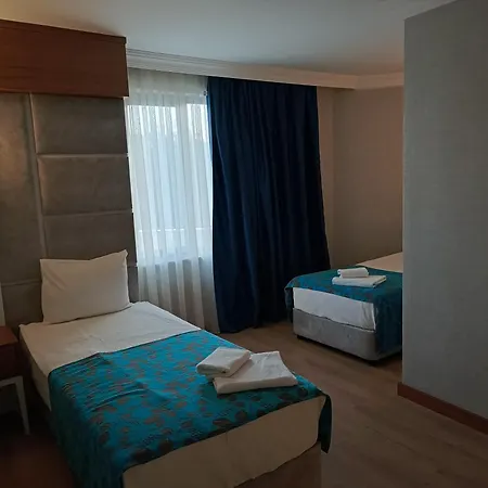 Yesiloez Semesteranläggning (resort) Side