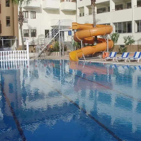 Yesiloez Semesteranläggning (resort)