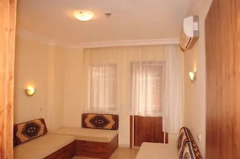 Yesiloez Semesteranläggning (resort) Side